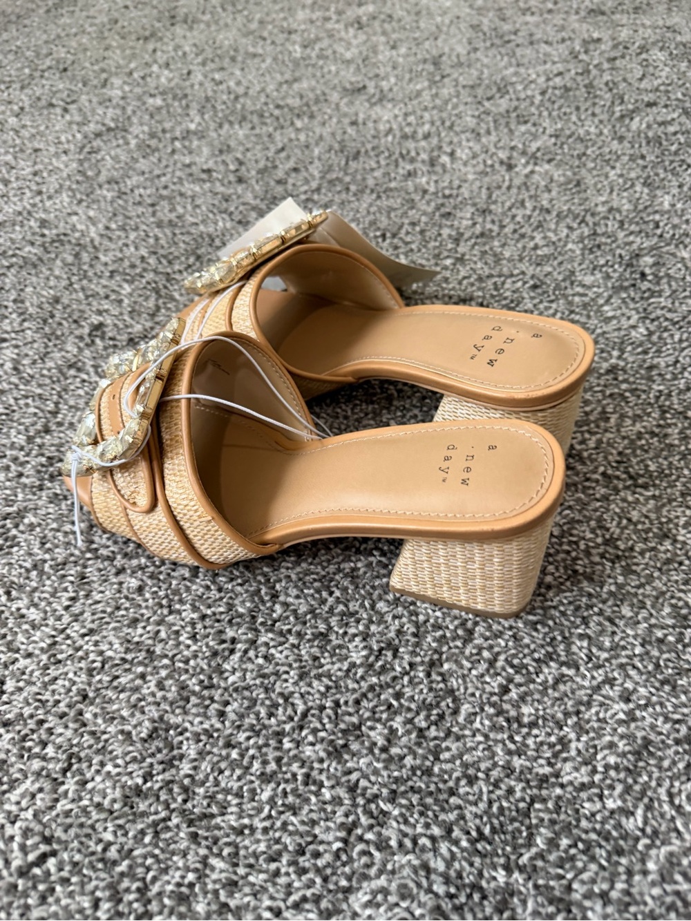 NWT Target Heels - Picture 4 of 5